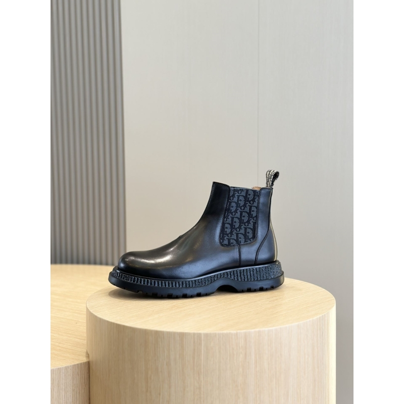 ch**an D*or boots